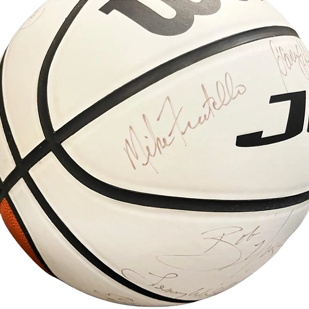 All-Time Great Coaches 23 Signature Wilson Basketball (Beckett)