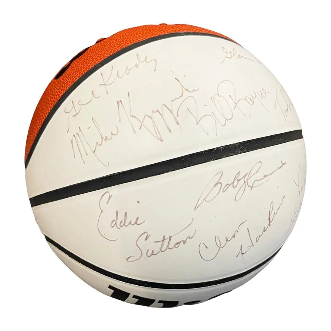 All-Time Great Coaches 23 Signature Wilson Basketball (Beckett)