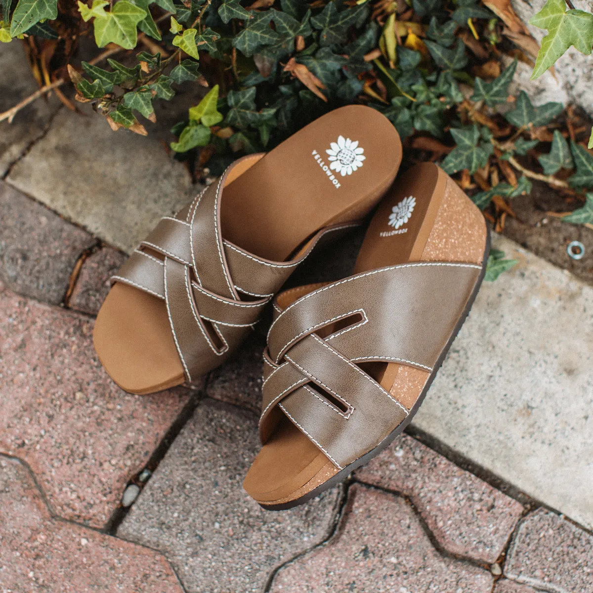 Clever Wedge Sandal