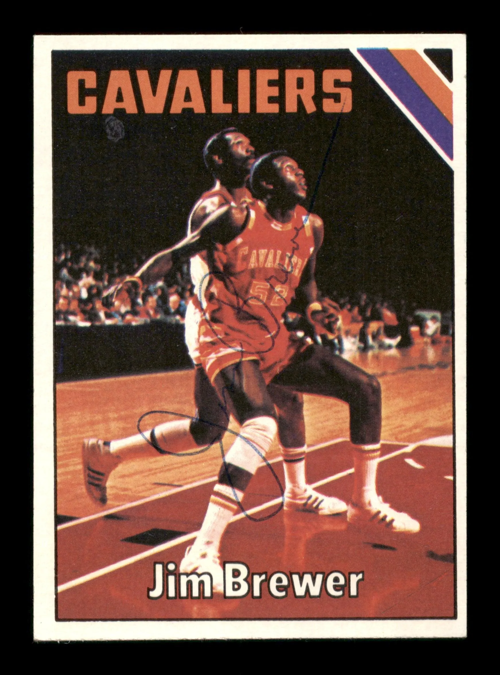 Jim Brewer Autographed 1975-76 Topps Card #46 Cleveland Cavaliers SKU #195413