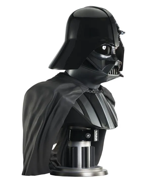 PRE-ORDER: Gentle Giant Star Wars: Obi-Wan Kenobi Darth Vader Damaged Helmet Legends in 3D 1:2 Scale Bust